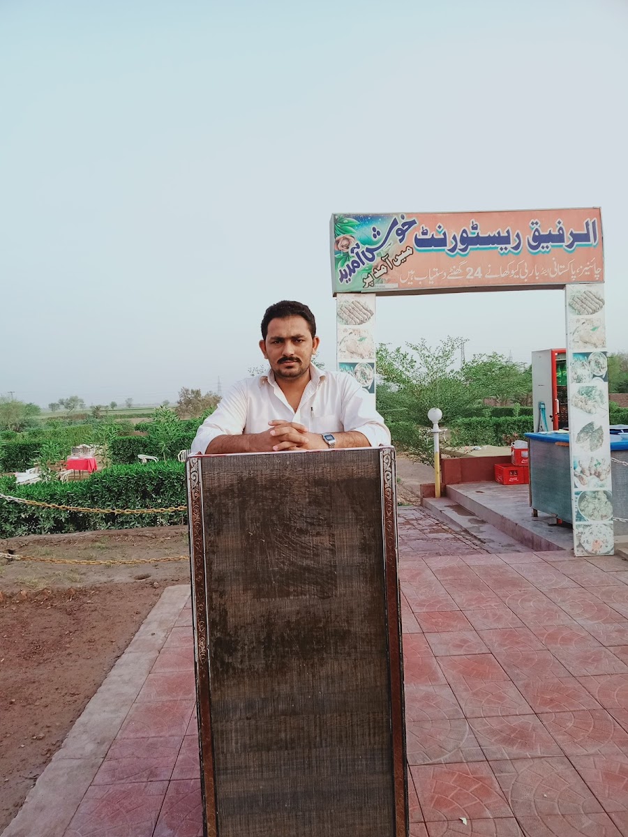 Al Rafeeq Pakistani And Chinese Restaurant-4