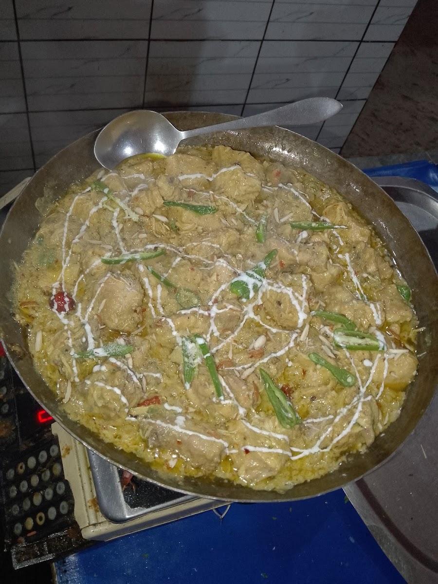 Al Rafeeq Pakistani And Chinese Restaurant-6